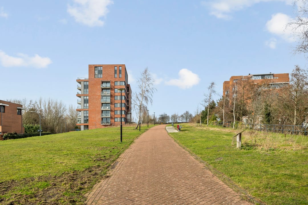 Photo 32 of Burgemeester Nederbragtpark 27