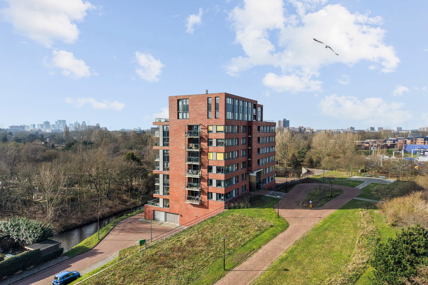 Photo 34 of Burgemeester Nederbragtpark 27