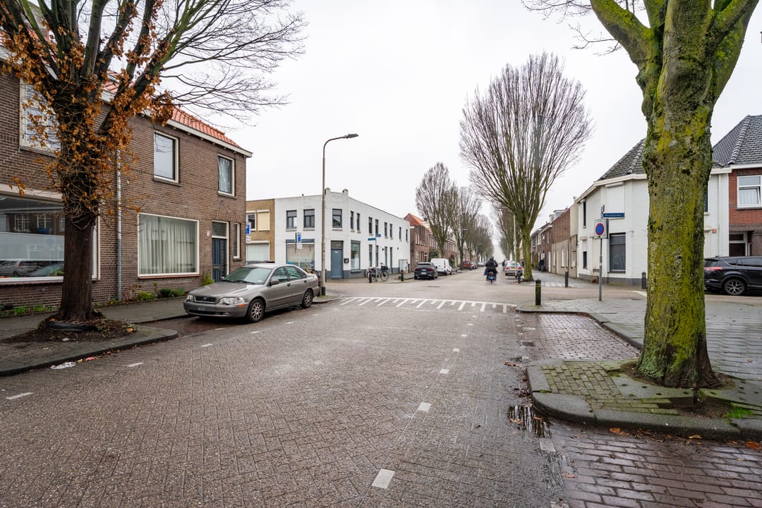 Photo 26 of Vredeman de Vriesstraat 79