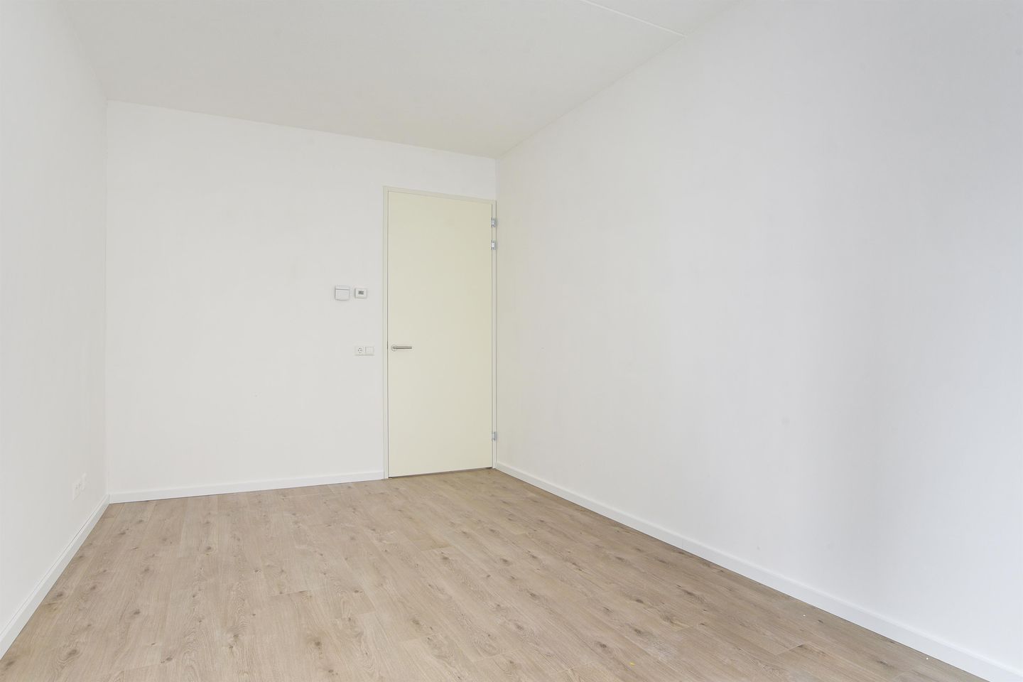 Foto 10 van Karel Appelhof 98