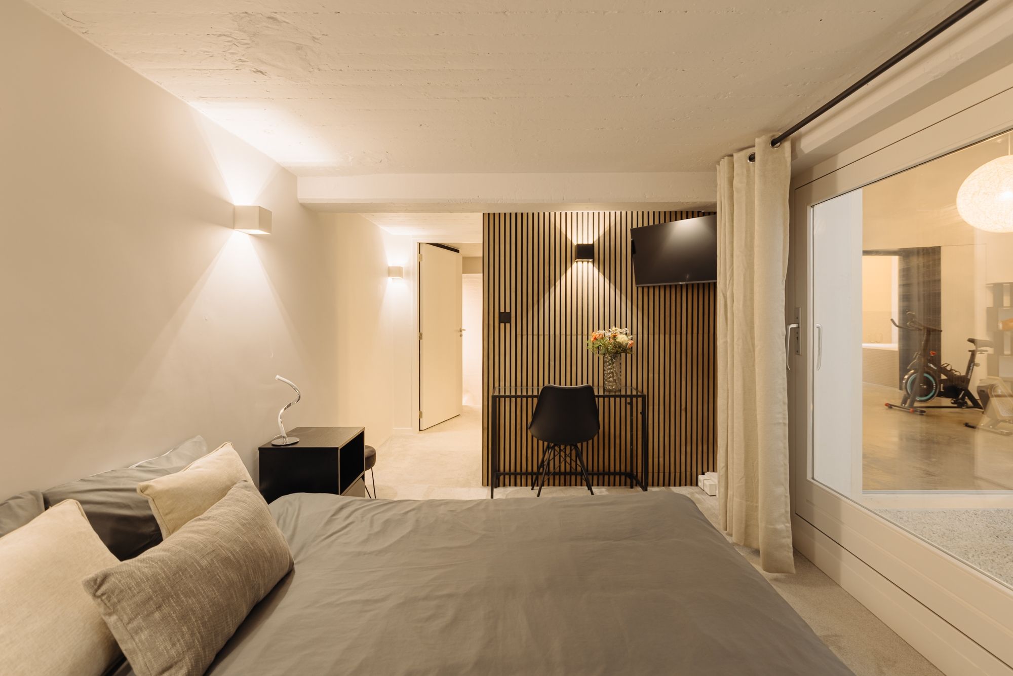 Photo 21 of Pieter de Hoochstraat 42-A