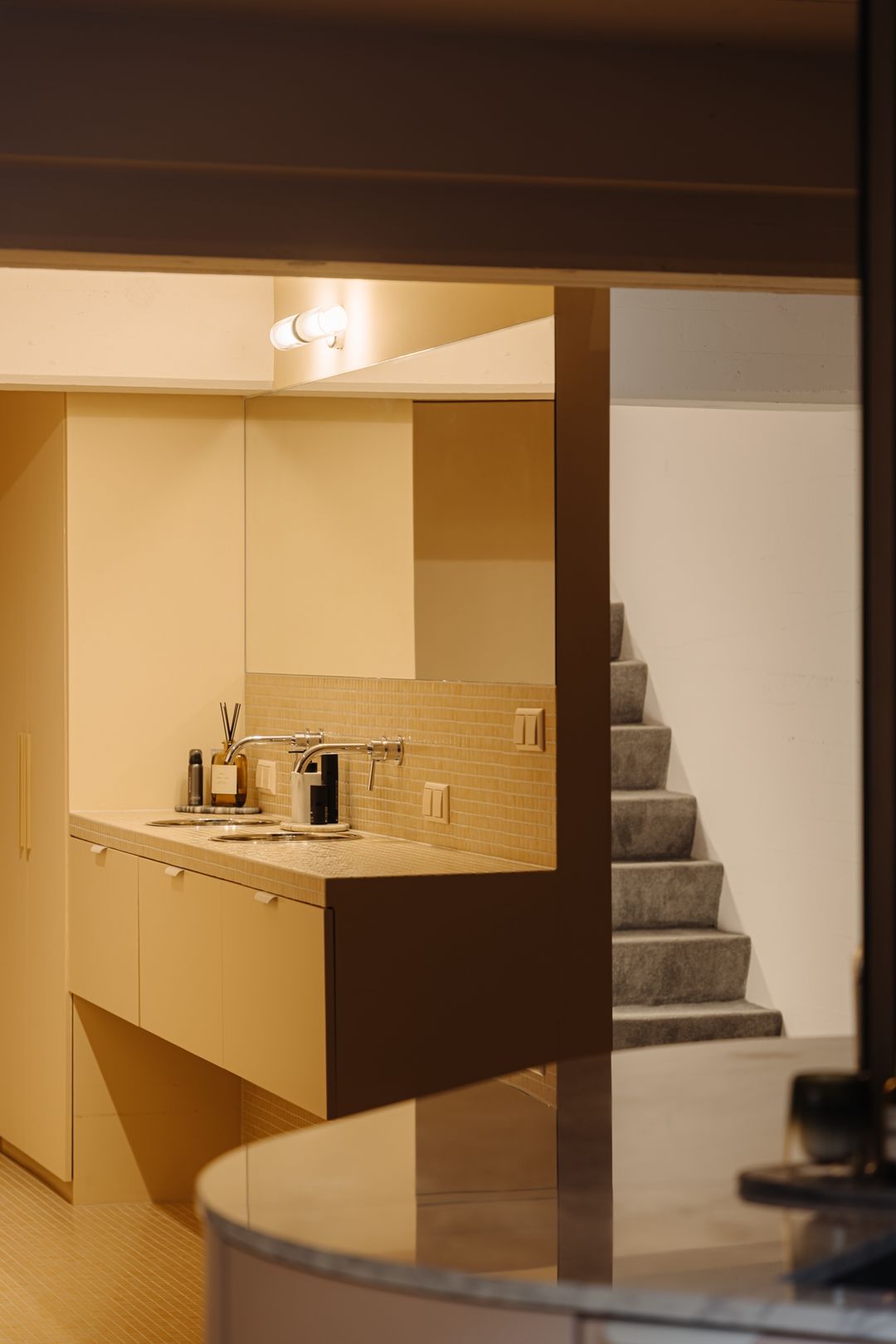 Photo 32 of Pieter de Hoochstraat 42-A