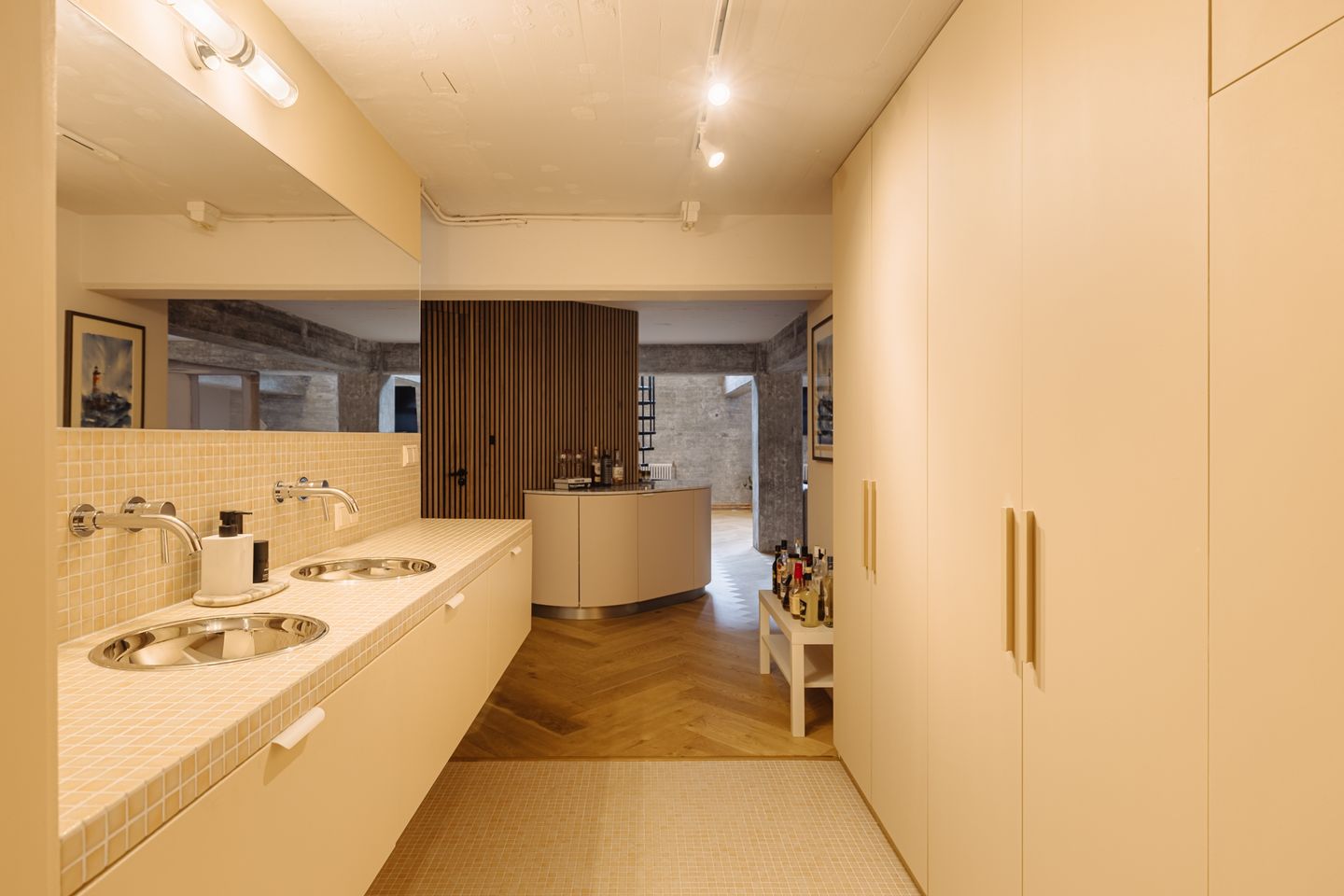 Photo 35 of Pieter de Hoochstraat 42-A