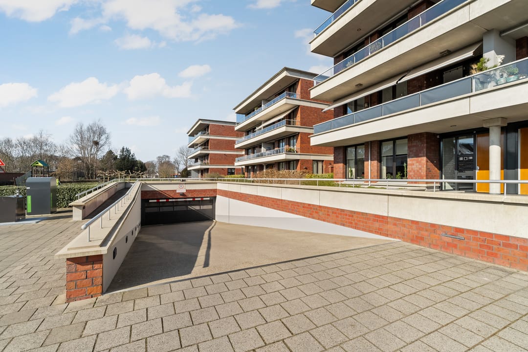 Photo 2 of Biezenland 25