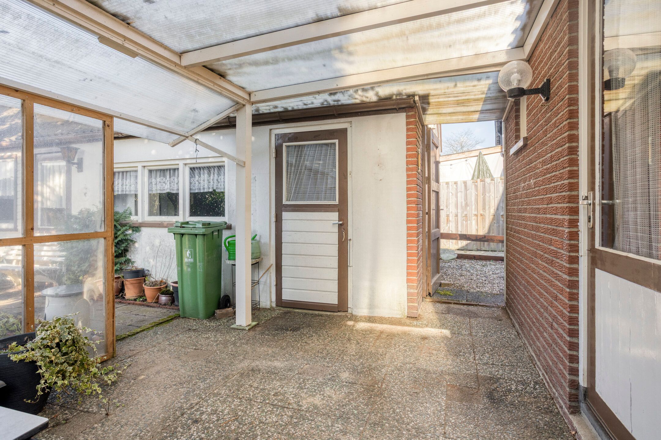 Foto 18 van Adelaarslaan 46