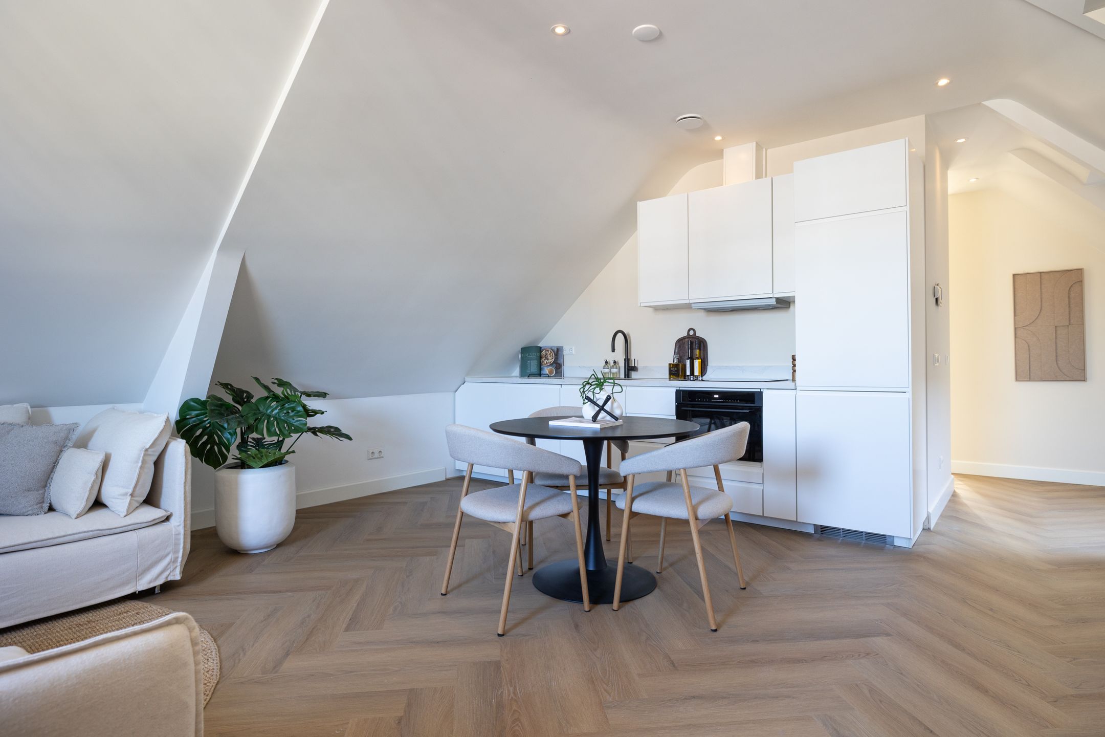 Foto 9 van Nieuwe Binnenweg 287-B02