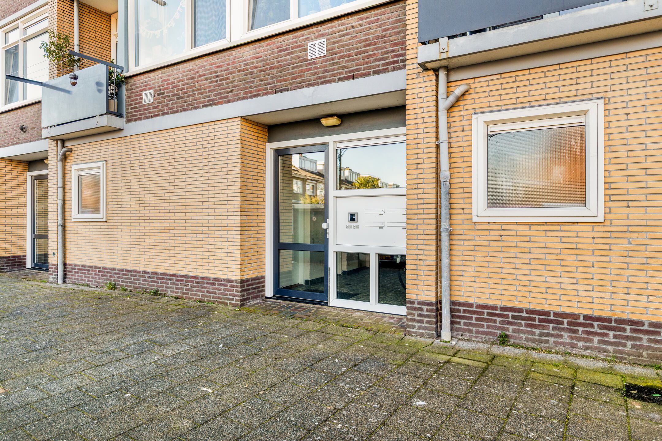 Photo 6 of Raafstraat 22