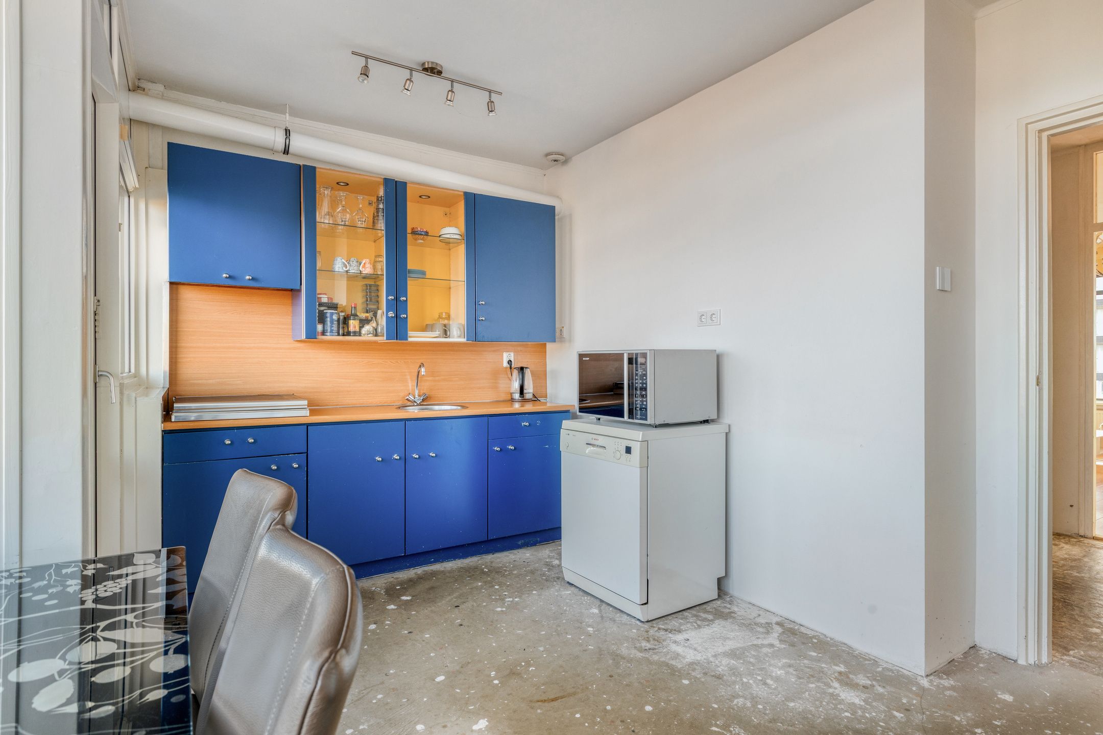 Photo 21 of Raafstraat 22