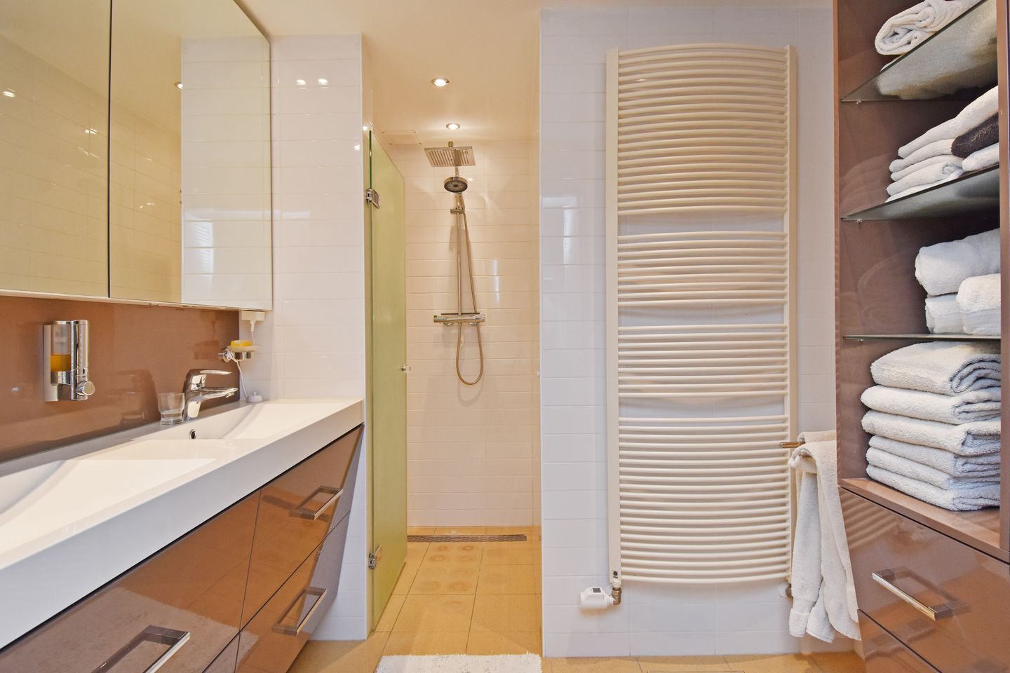 Foto 4 van Brabantse Turfmarkt 3