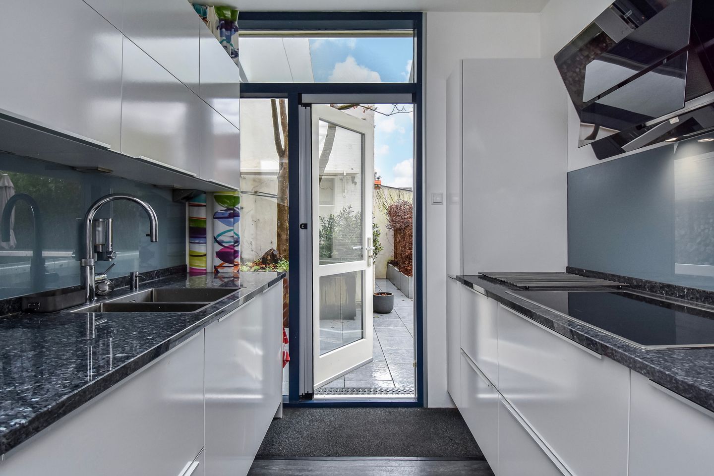 Foto 19 van Brabantse Turfmarkt 3