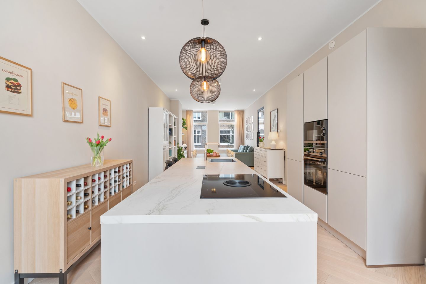 Photo 19 of Esdoornstraat 40