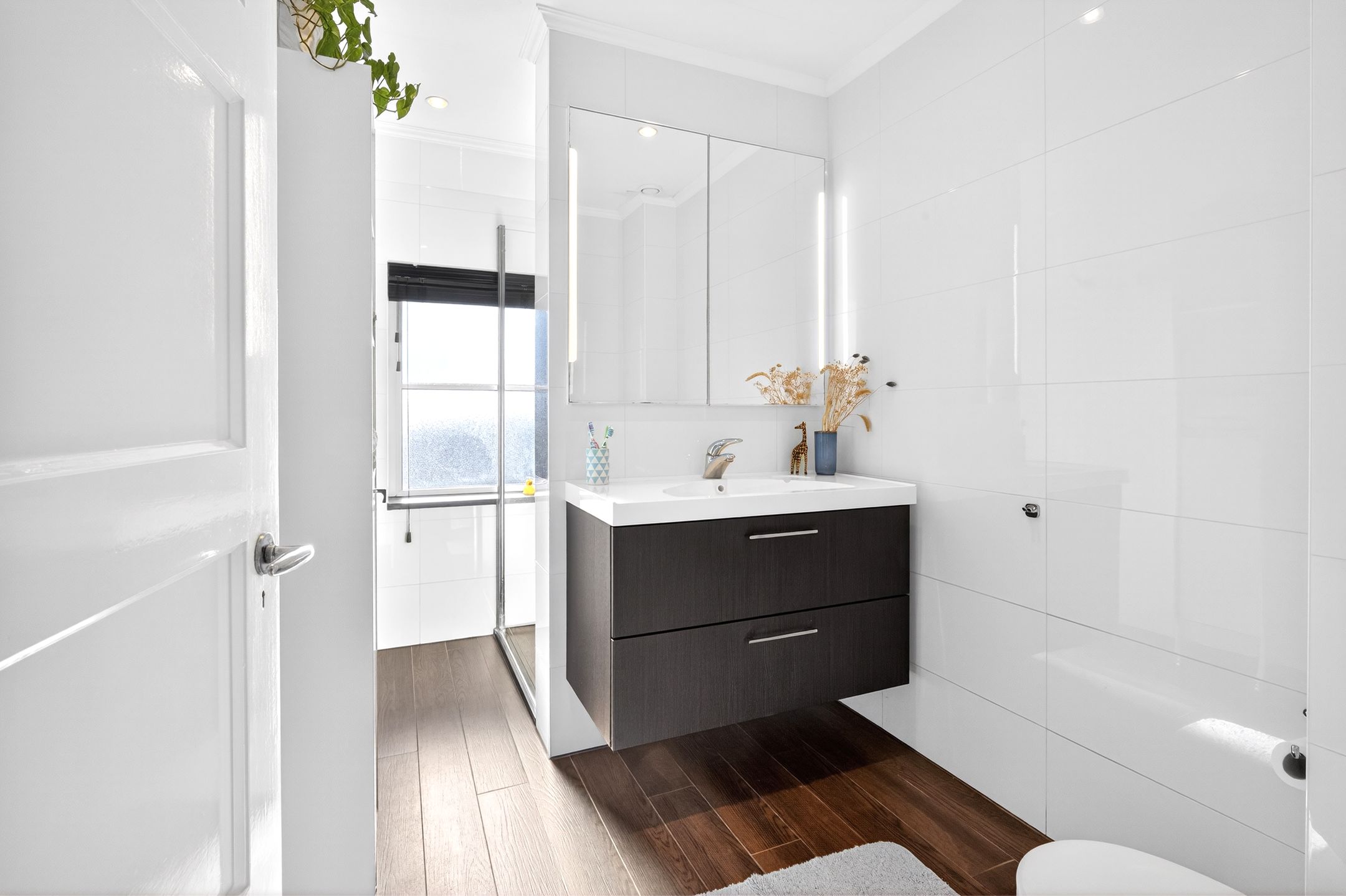 Foto 15 van Longoliusstraat 12