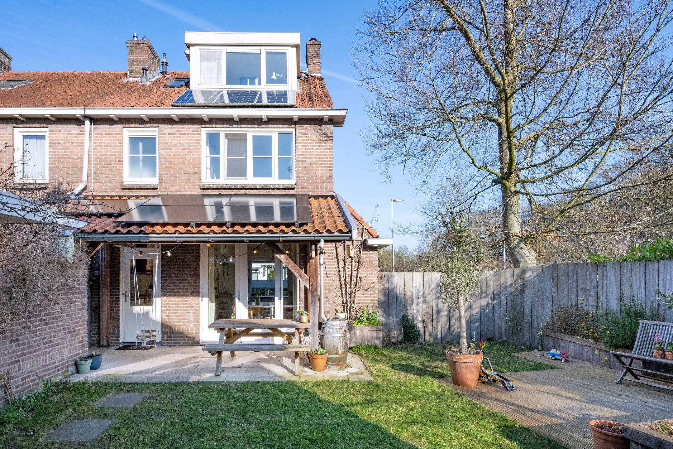 Foto 21 van Longoliusstraat 12