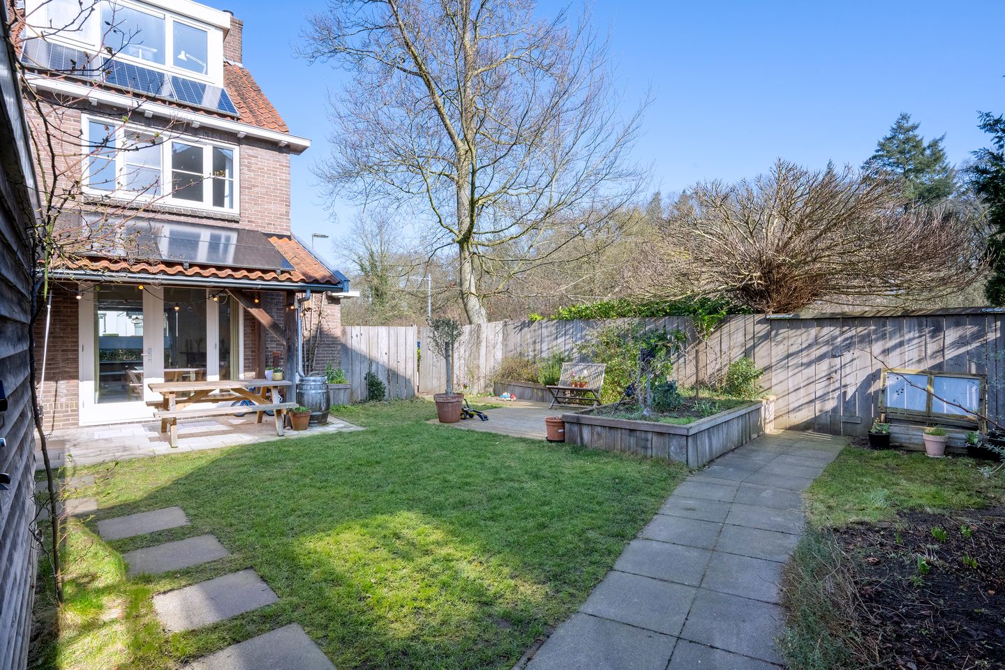 Foto 25 van Longoliusstraat 12