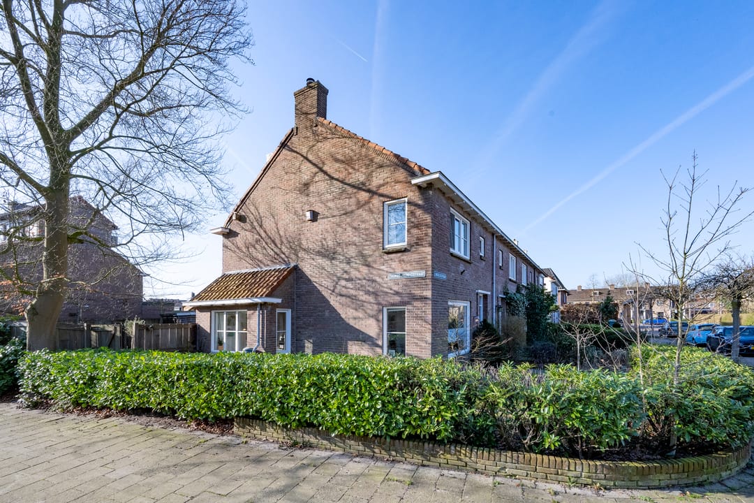 Foto 32 van Longoliusstraat 12