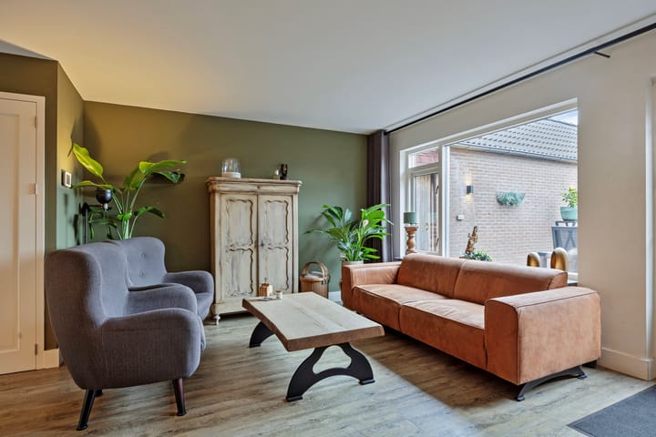 Photo 2 of Hollandia 167