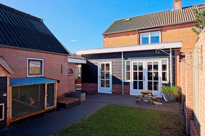 Foto 2 van Tuinstraat 2