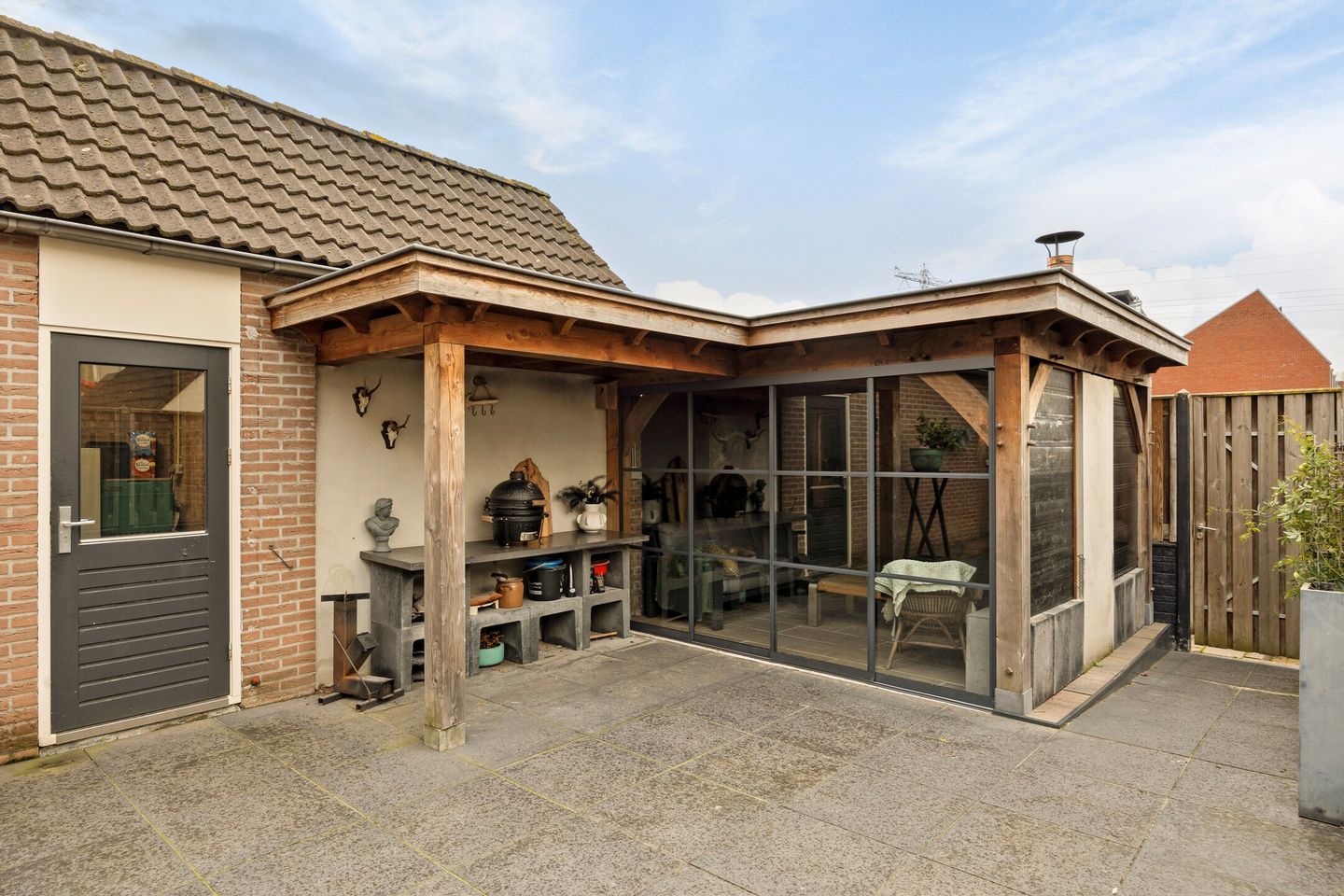 Photo 5 of Hollandia 167