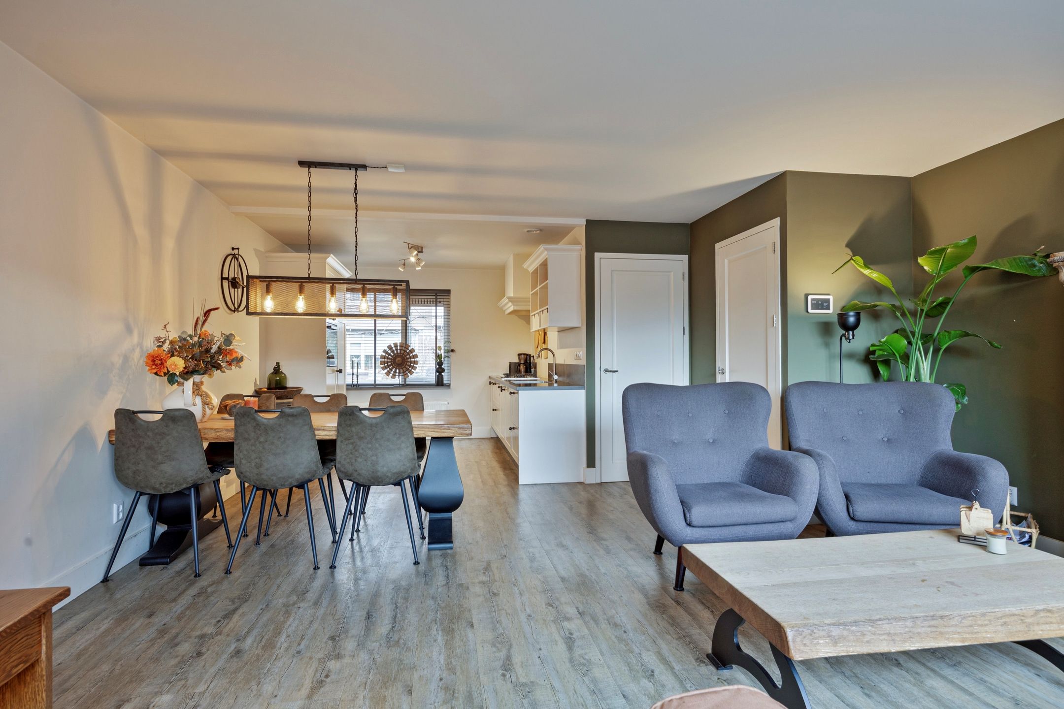 Photo 12 of Hollandia 167