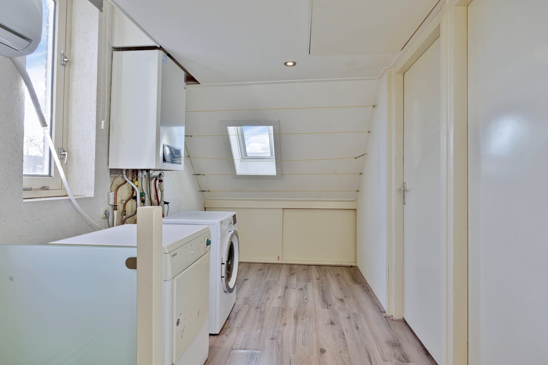 Photo 31 of Hollandia 167