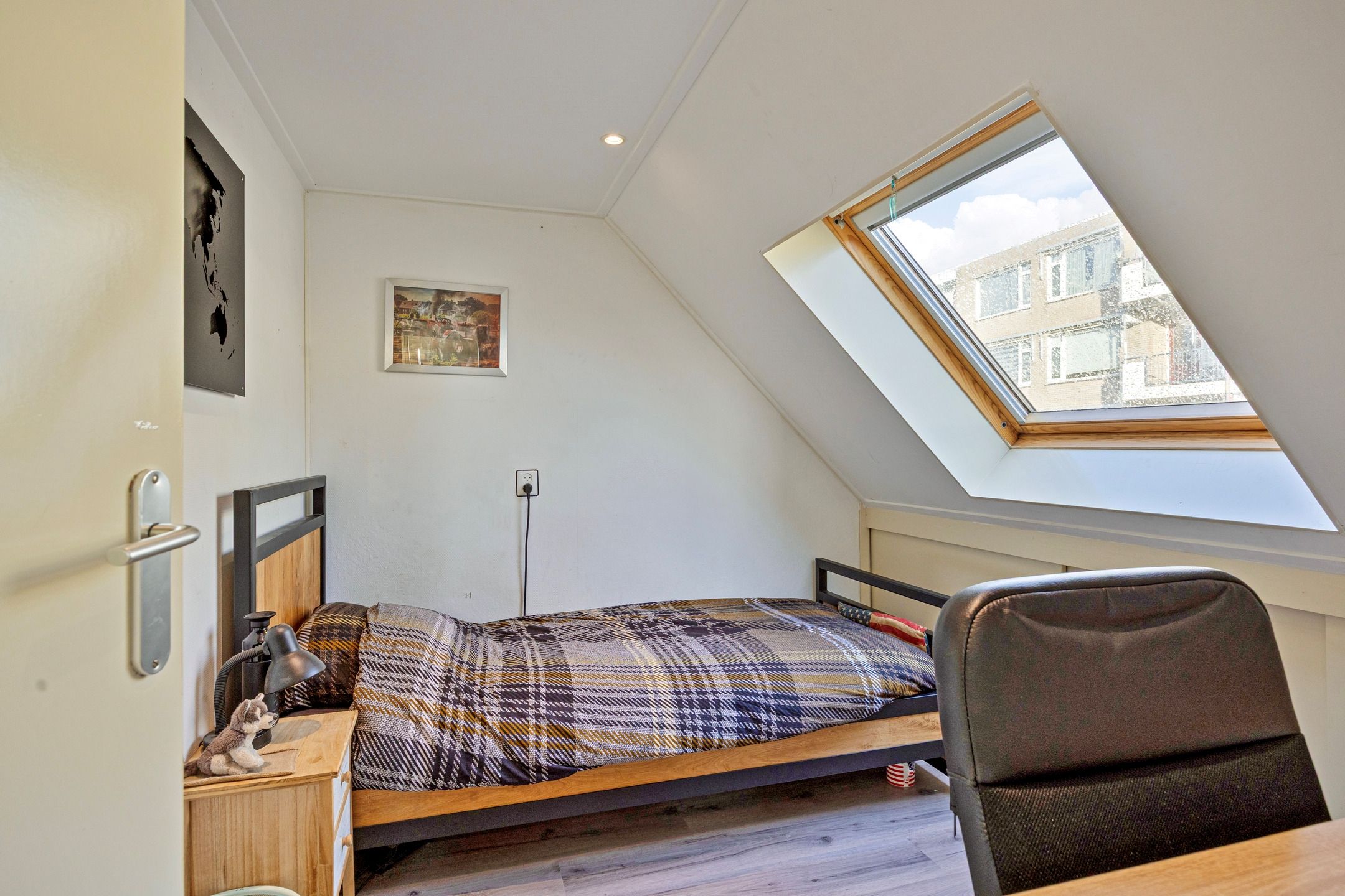 Photo 33 of Hollandia 167