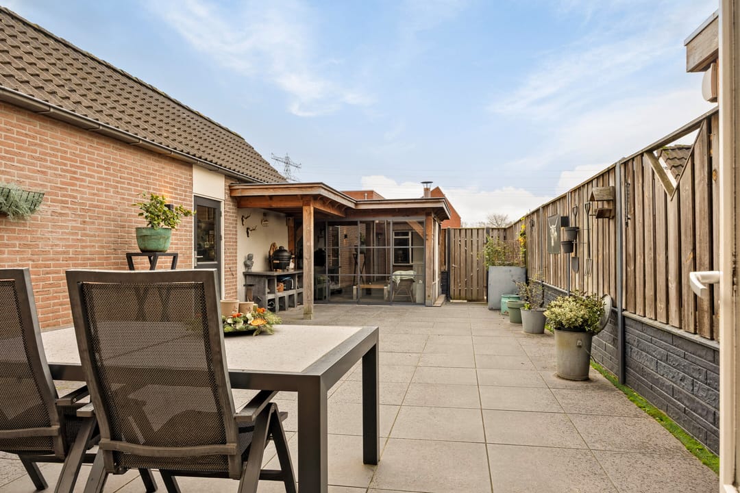 Photo 37 of Hollandia 167