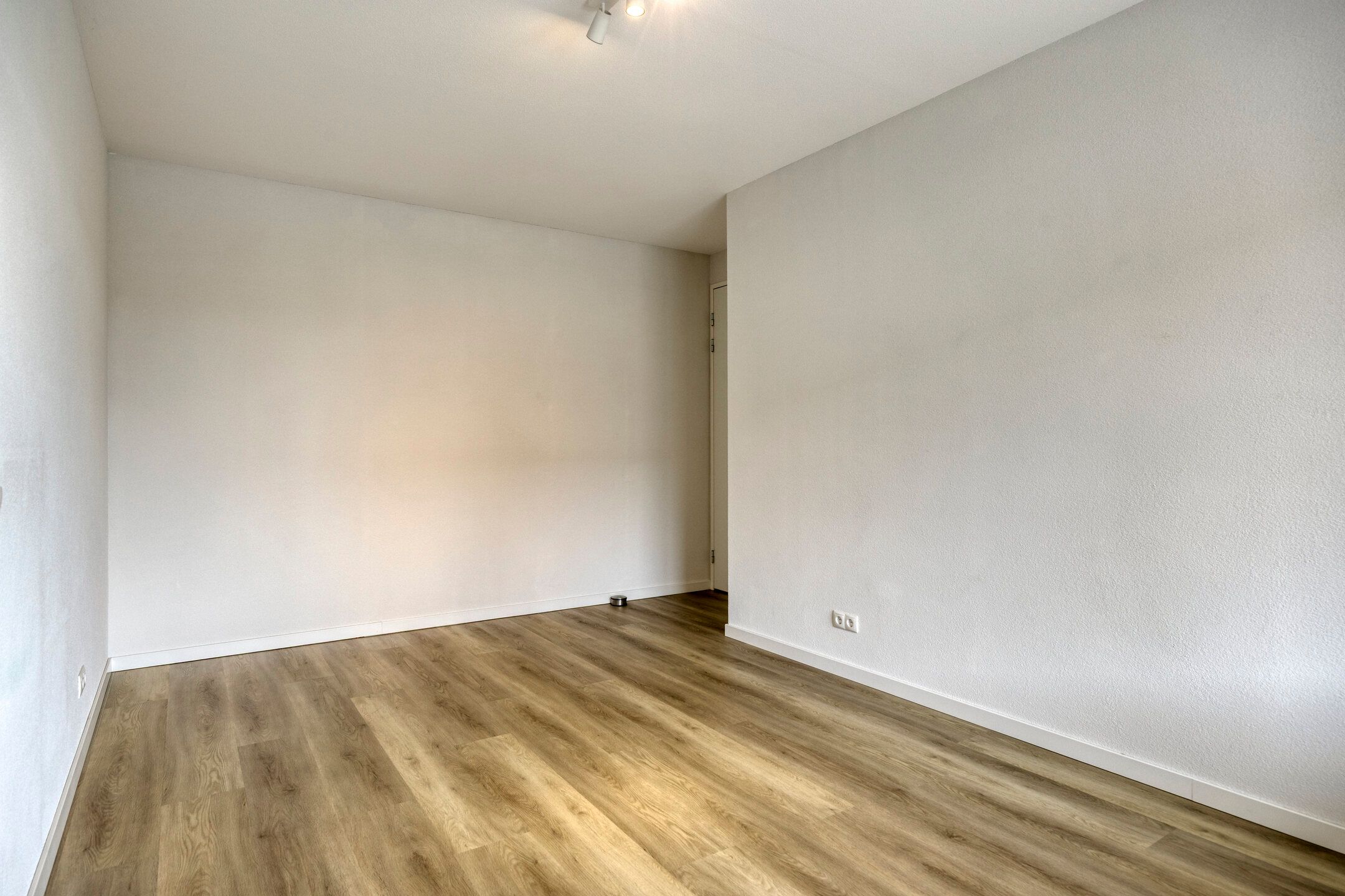 Photo 15 of Stratumsedijk 22-K