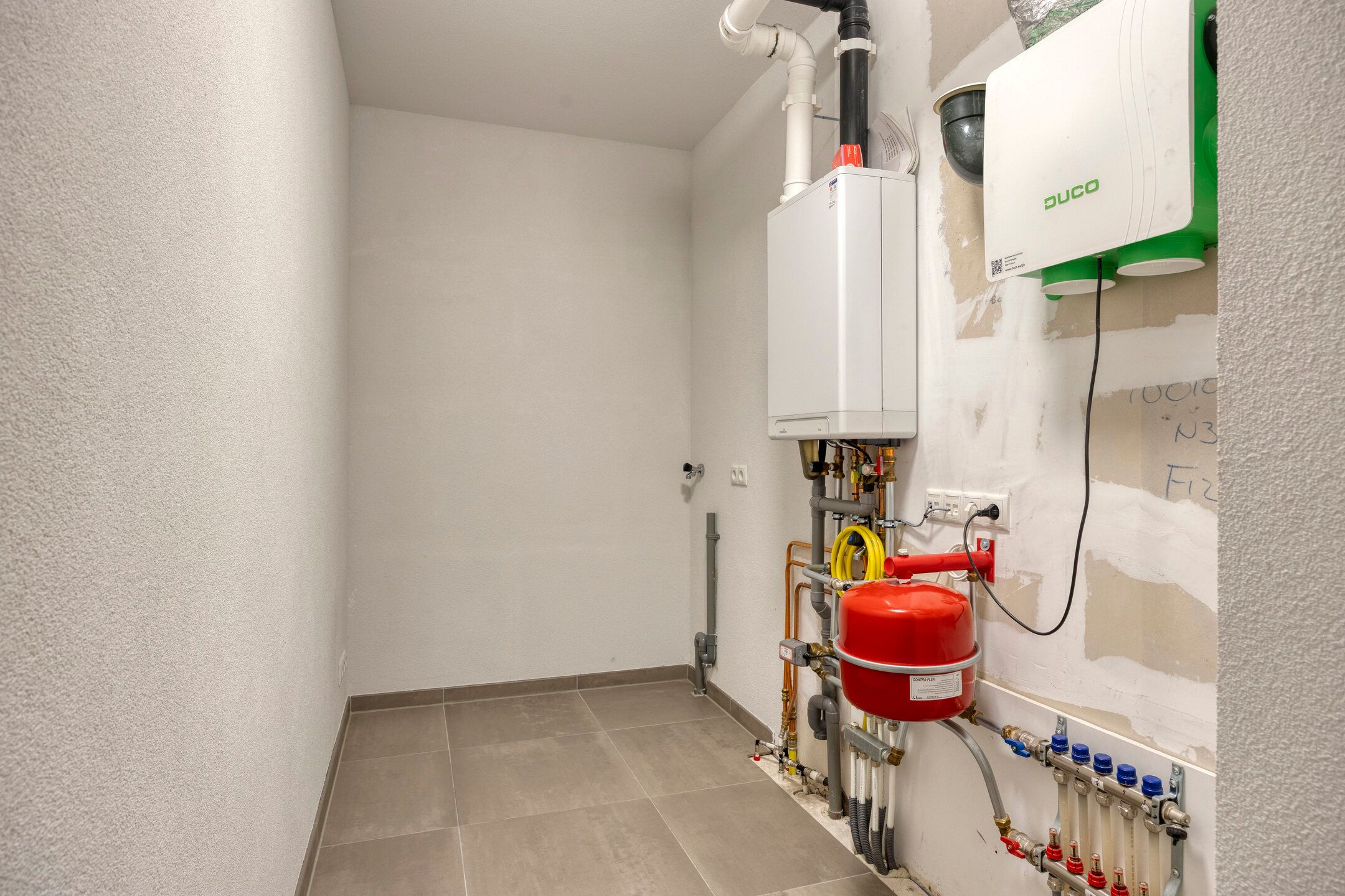 Photo 24 of Stratumsedijk 22-K