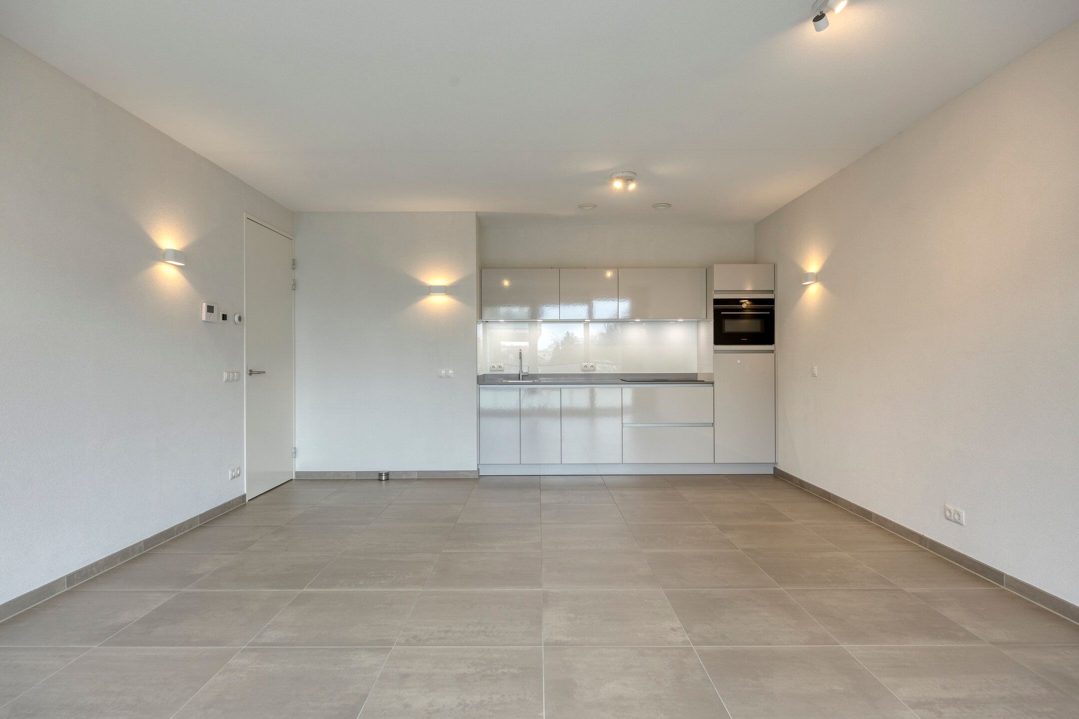 Photo 6 of Stratumsedijk 22-K