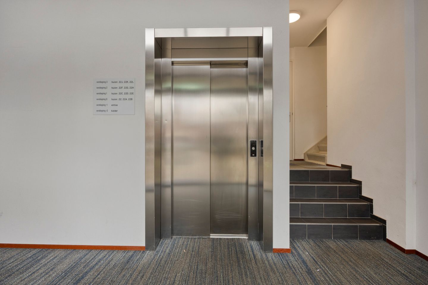 Photo 29 of Stratumsedijk 22-K