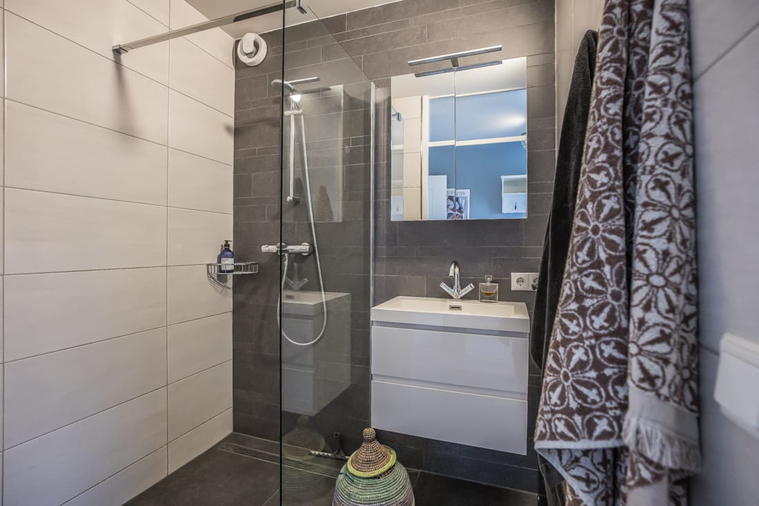 2-bedroom freehold villa in Enter — photo 3 of 5