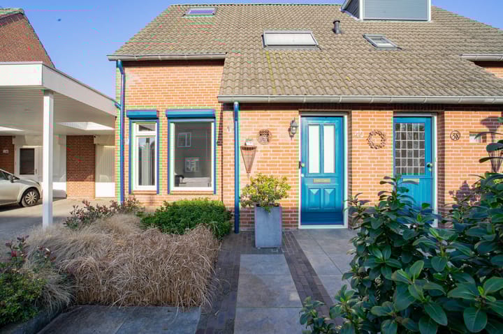 Photo 3 of Vicarieweg 40