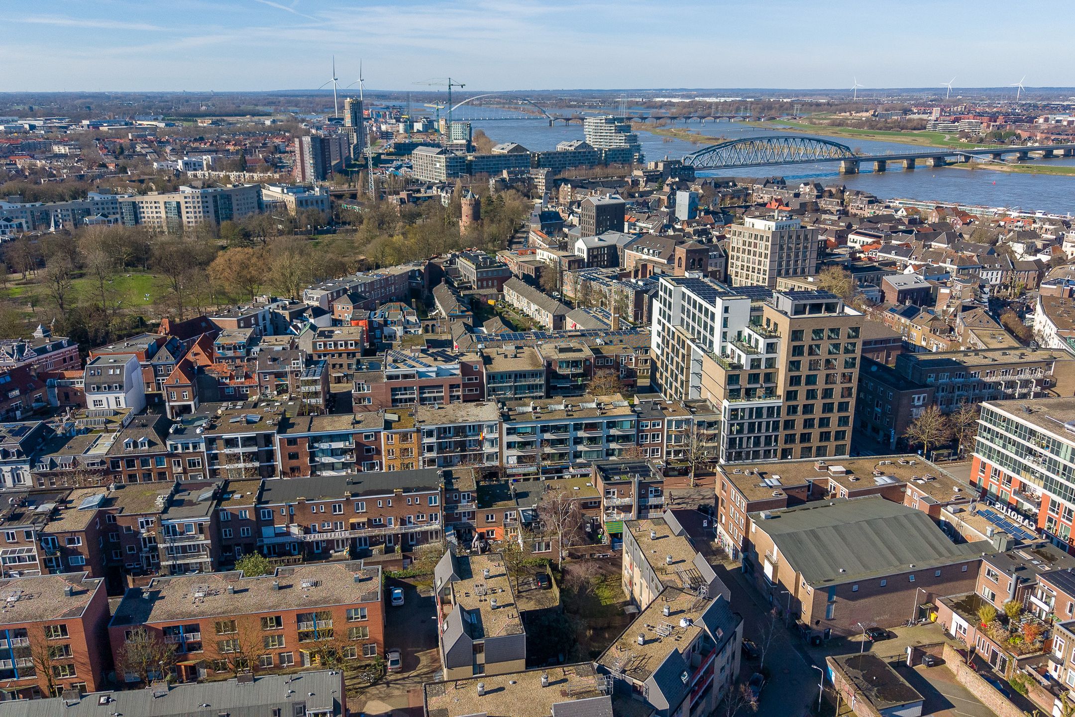 Foto 33 van Bloemerstraat 119