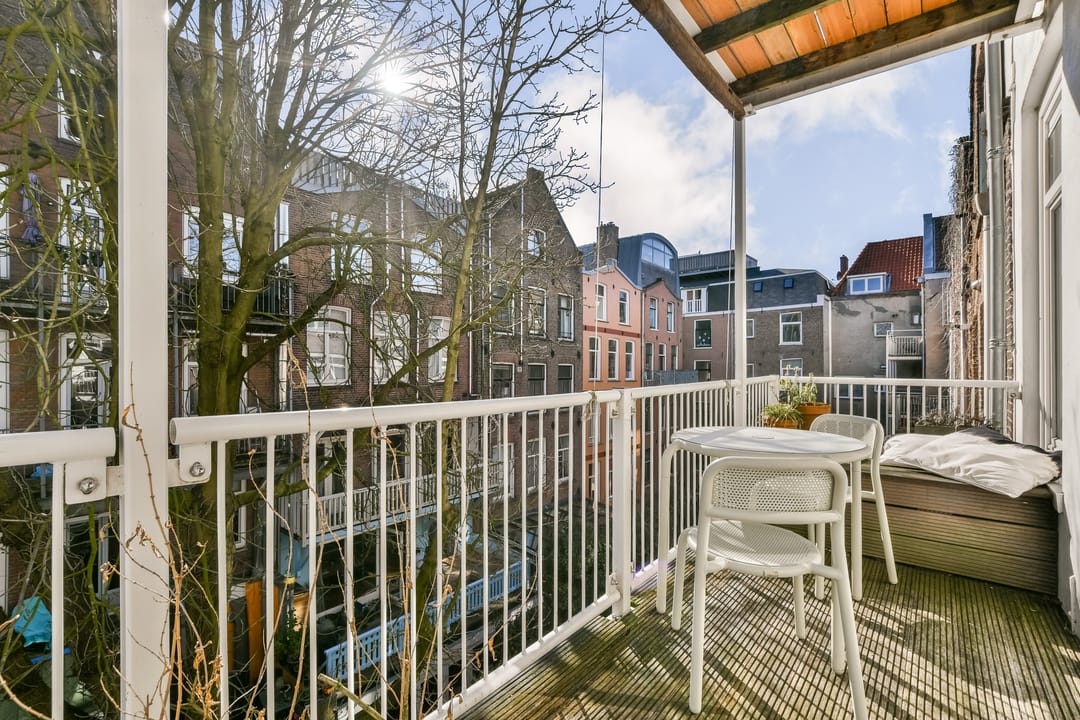 Photo 11 of Jacob van Lennepstraat 9-2