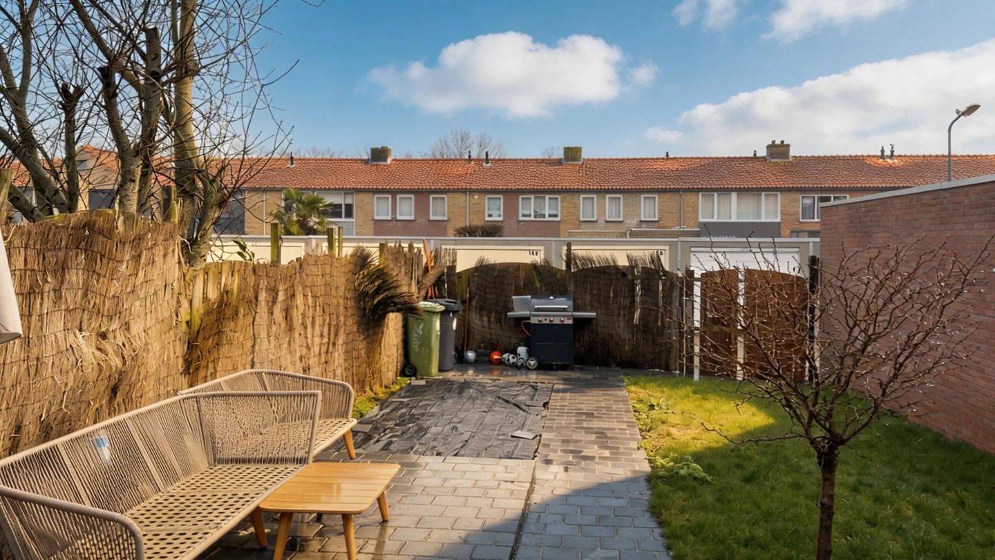 Photo 34 of Zuiddijkstraat 62