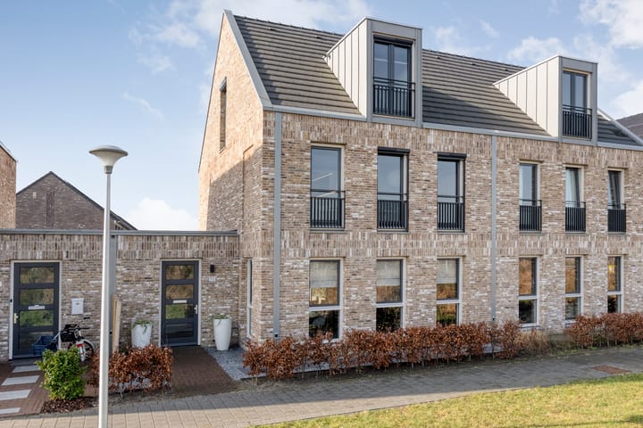 Photo 3 of Boormolen 70