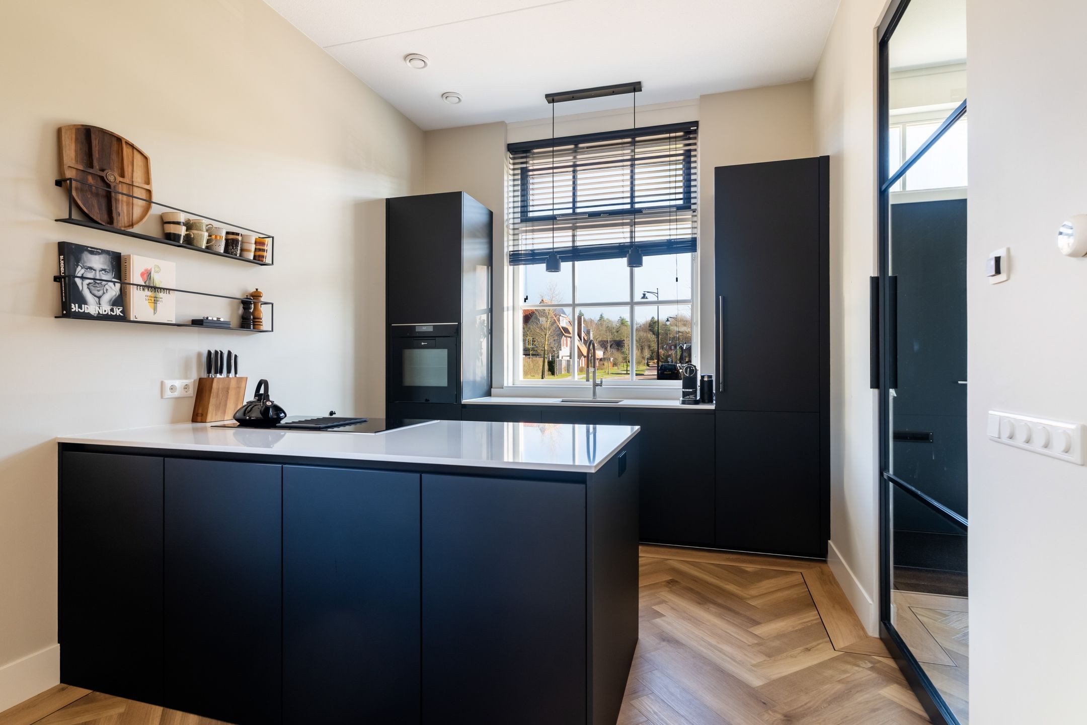 Foto 3 van Enkalaan 155