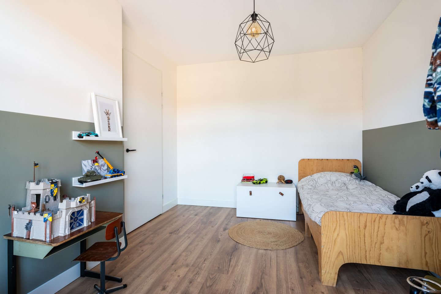 Foto 29 van Enkalaan 155