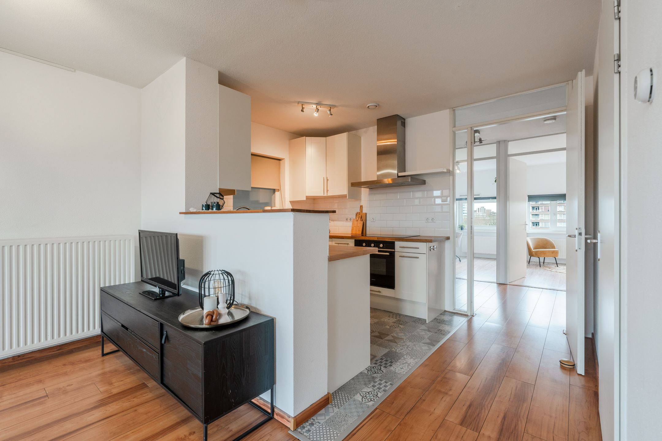 Photo 15 of Ottho Heldringstraat 27-R