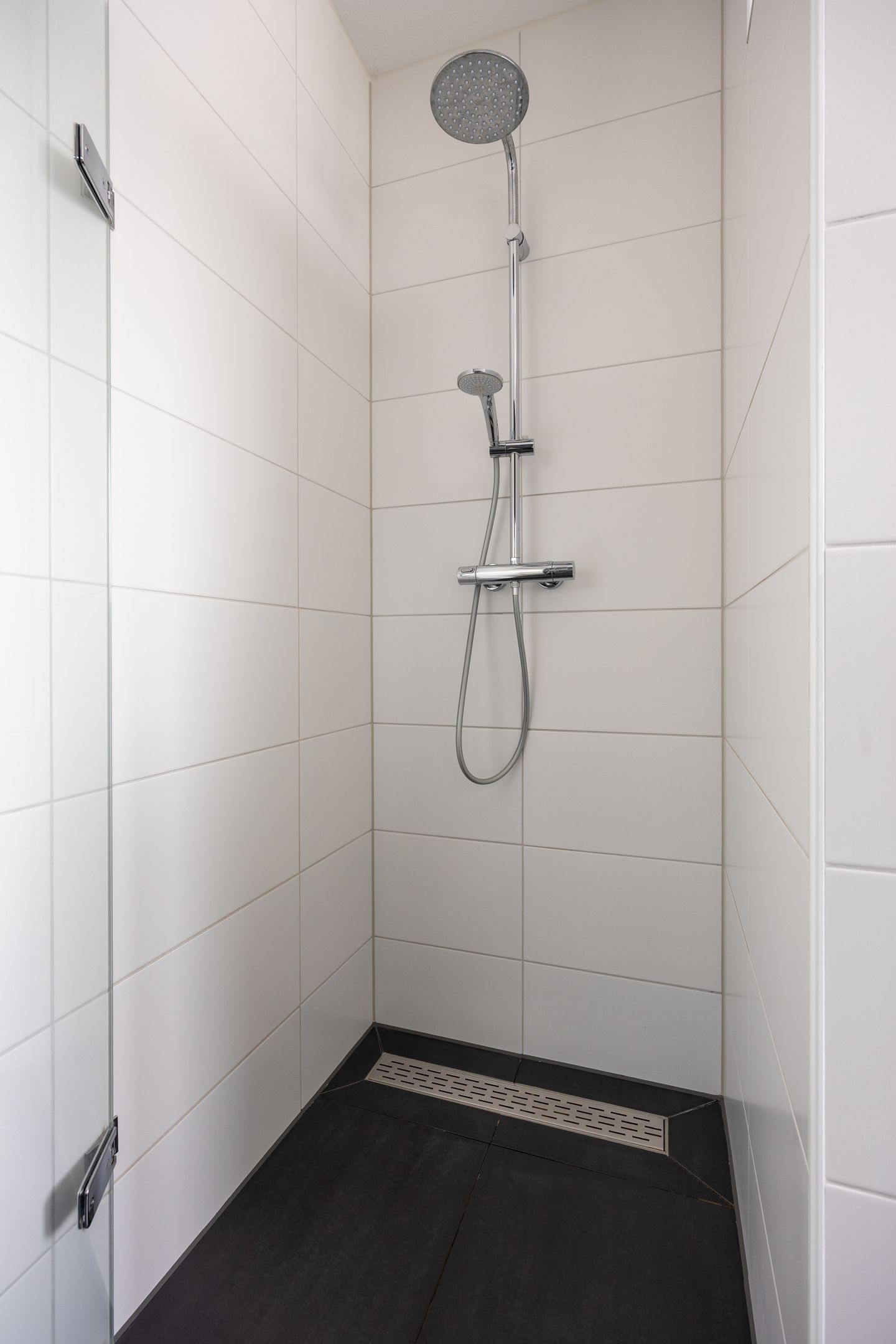 Photo 27 of Van Staverenstraat 33-A