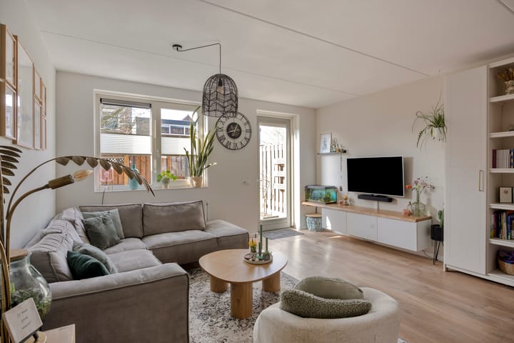 Foto 2 van Burgemeester Merkusstraat 17