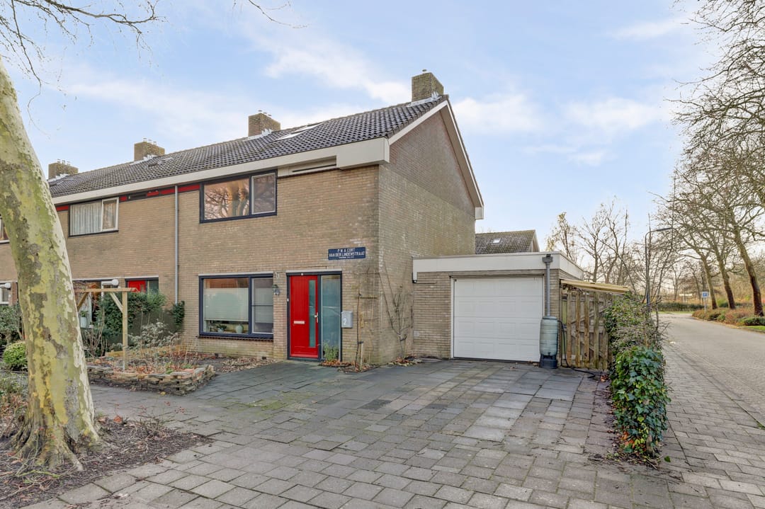 Foto 1 van P.W.A.Cort van der Lindenstraat 2