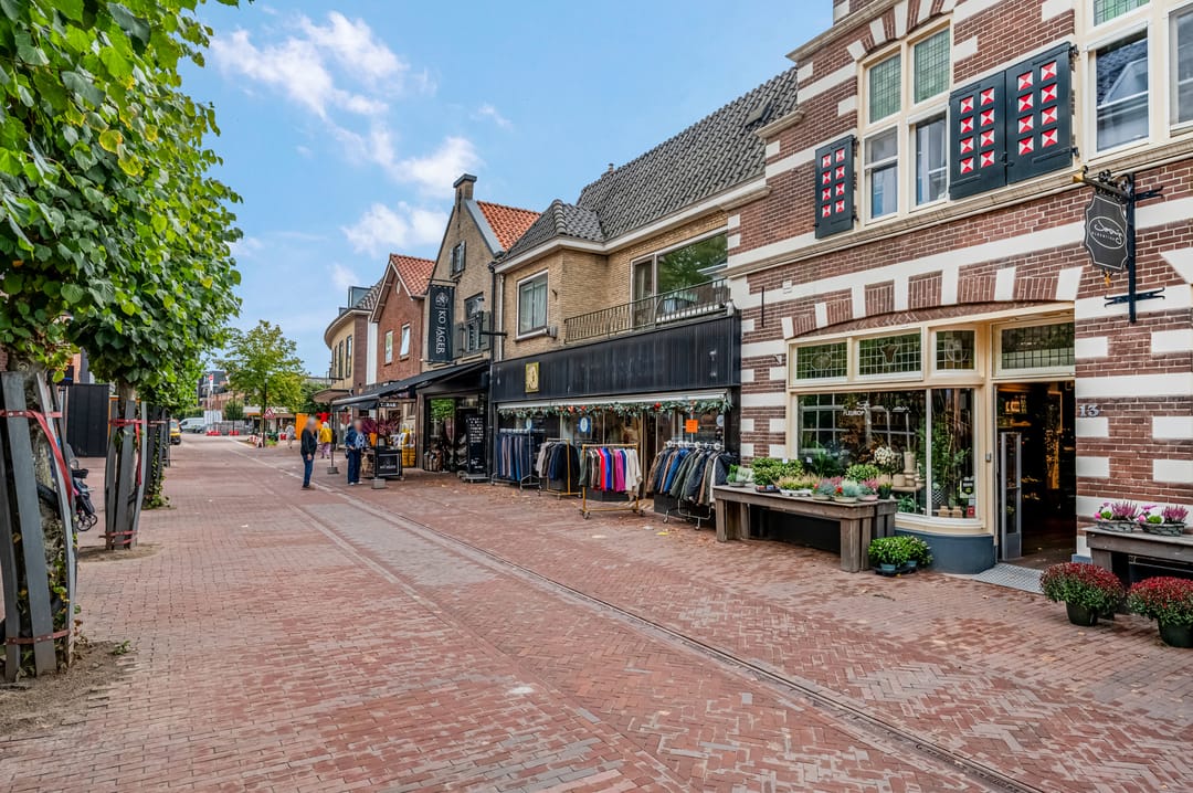 Photo 37 of Achterstraat 29-A