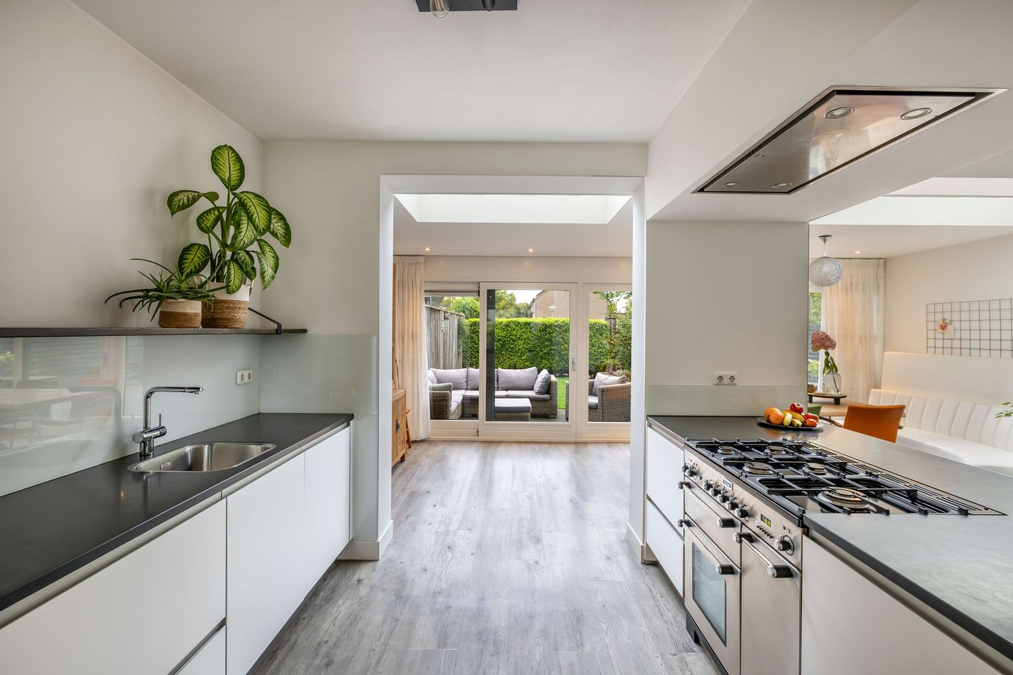 Photo 10 of Swalmstraat 9