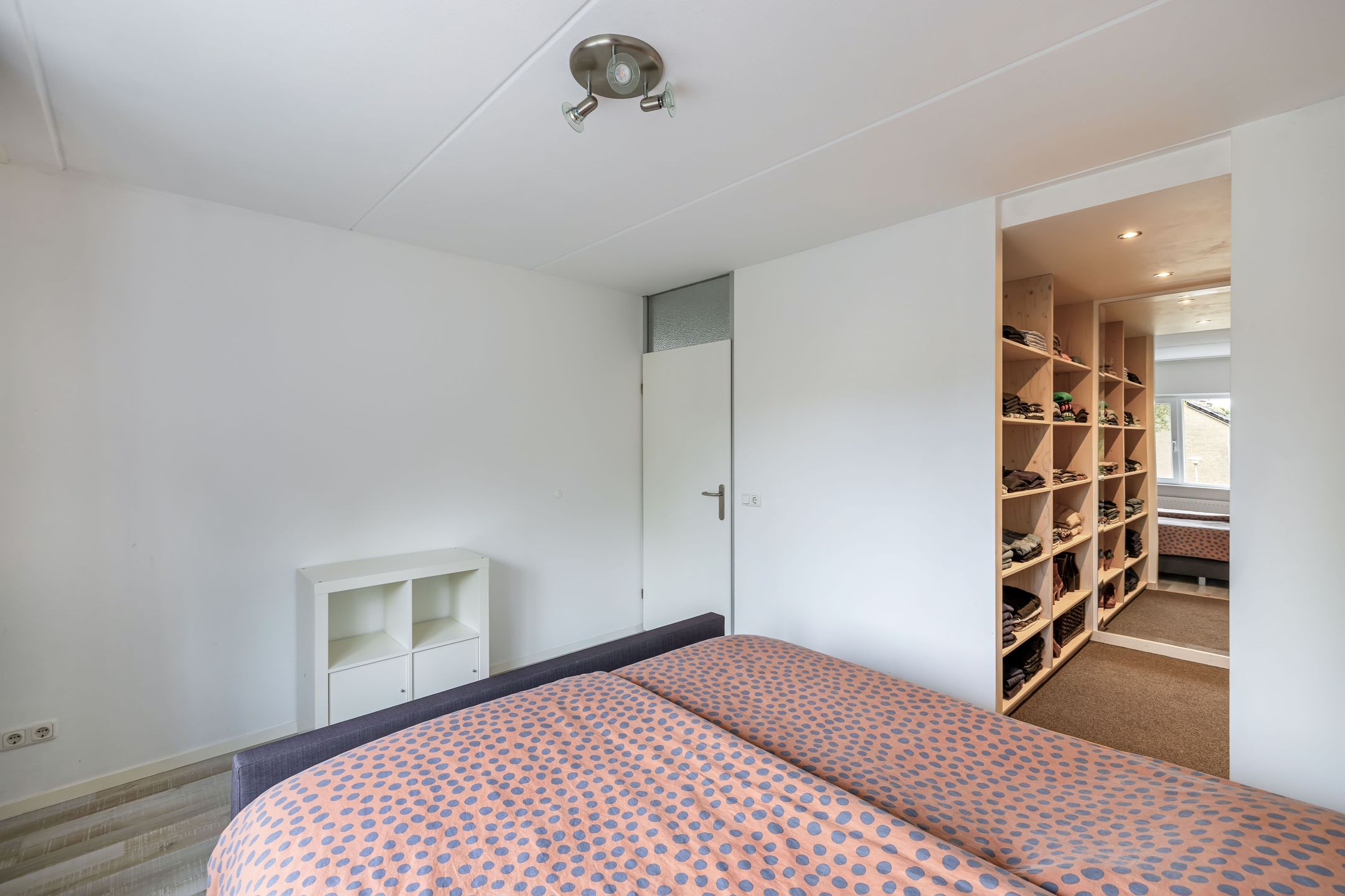 Photo 21 of Swalmstraat 9