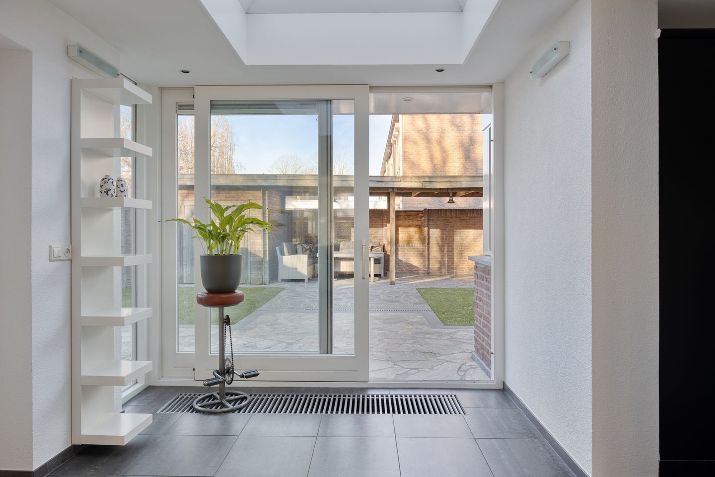 Foto 5 van Koningspage 57