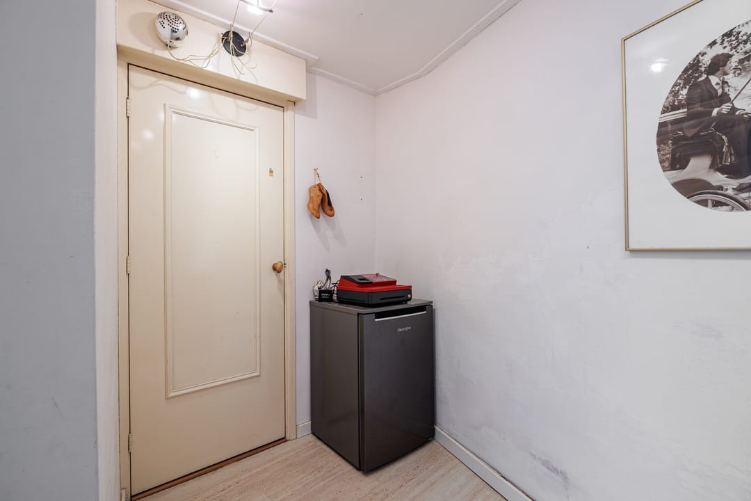Photo 13 of Oeverstraat 2