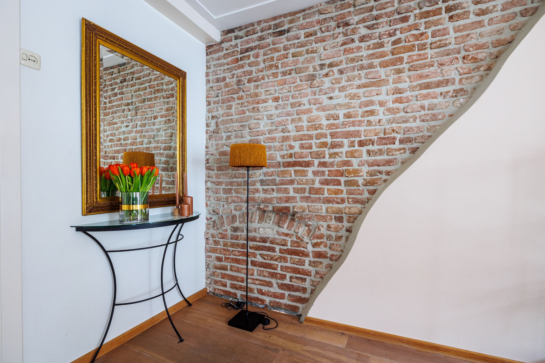 Photo 51 of Oeverstraat 2