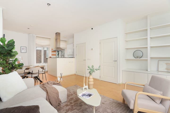 Photo 3 of Balistraat 4-BS