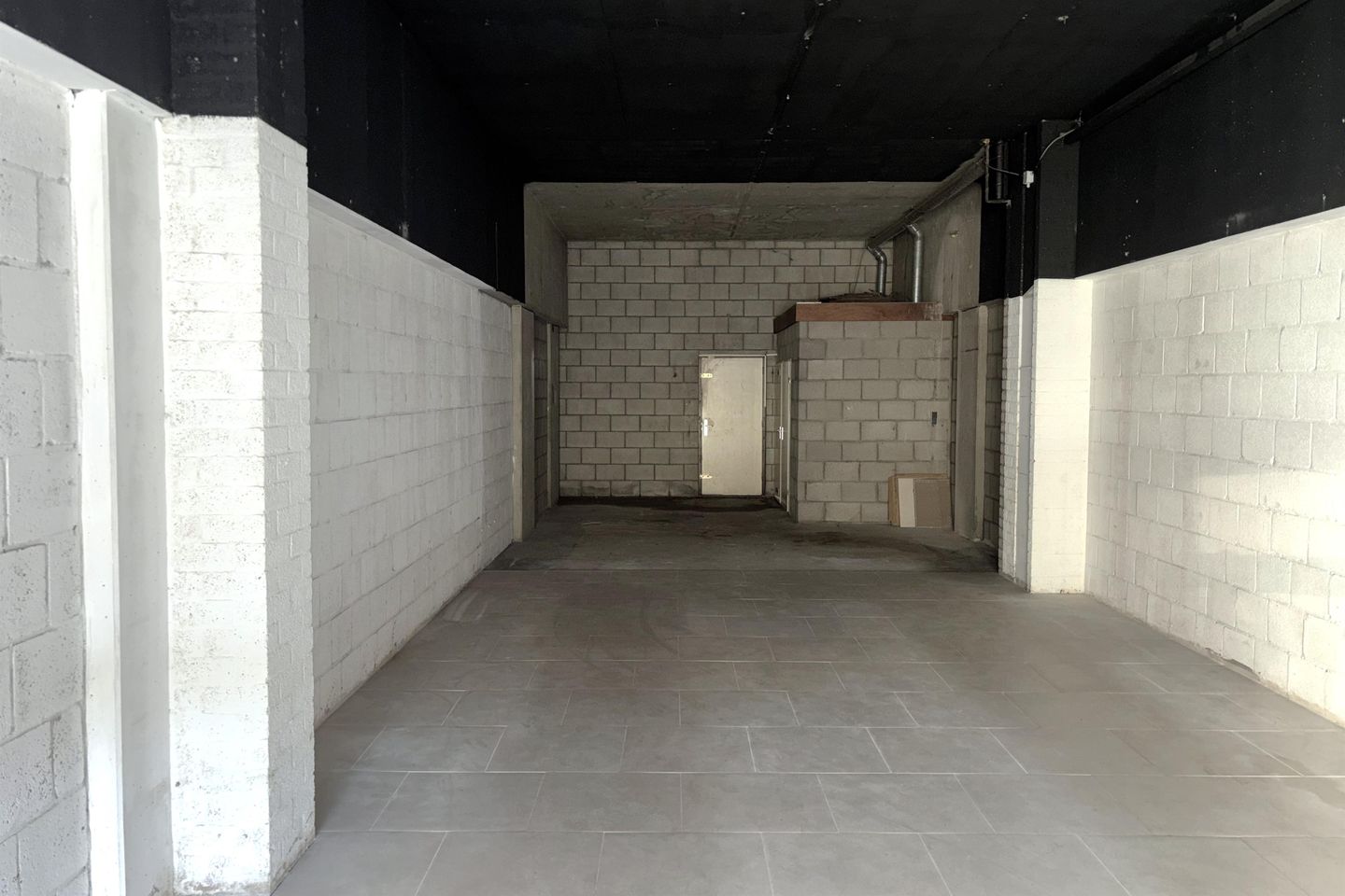 View photo 4 of Roserije 113